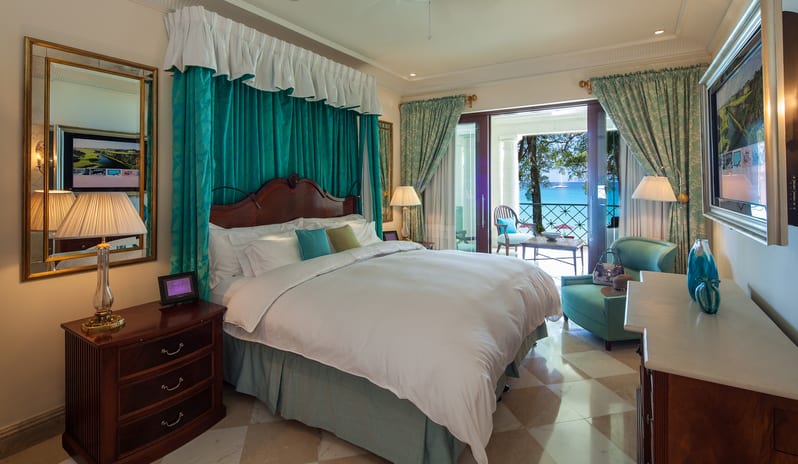 SANDY LANE - OCEAN ROOM BEDROOM